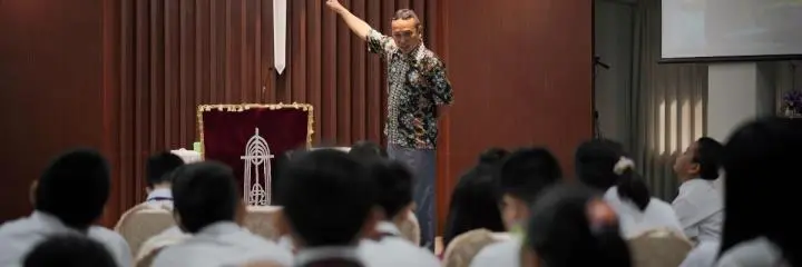 Services (Pelayanan)